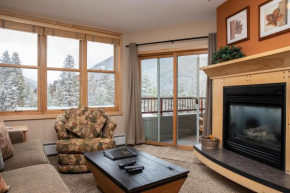 8282 Silver Mill condo